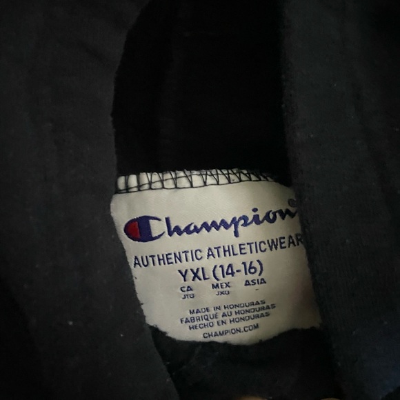 penn state youth champion hoodie. xl. navy. In great condition. - Picture 4 of 5